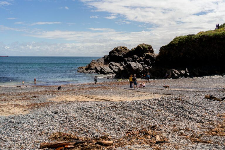 Cadgwith Cove Beach