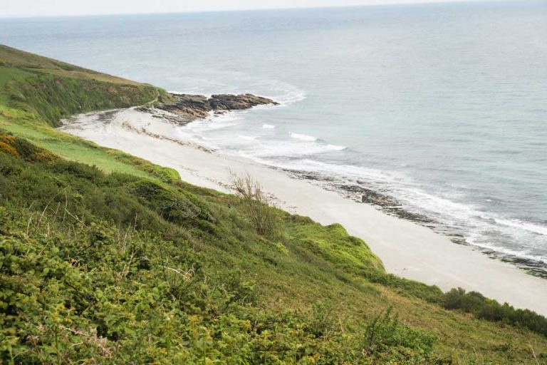 Vault Beach Guide Plan your visit to Cornwall
