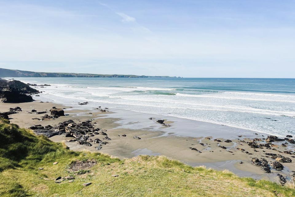 tregardock beach cornwall